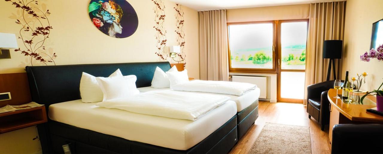 Hotel Zehnthof Ürzig Eksteriør billede
