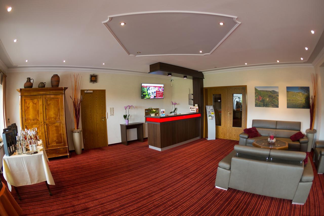 Hotel Zehnthof Ürzig Eksteriør billede